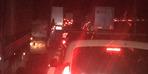 İstanbul yönünde uzun araç kuyruğu oluştu!  Trafik durma noktasına geldi