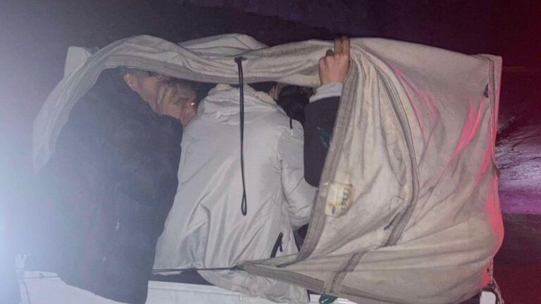 Çanakkale sahilinde 31 düzensiz göçmen yakalandı