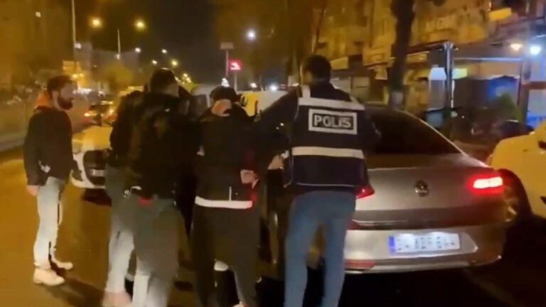 ‘Sazan sarmalı’ yöntemiyle dolandıran çeteye operasyon: 20 gözaltı