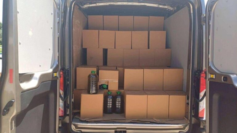 Bursa’da 3 bin 800 litre sahte zeytinyağı ele geçirildi