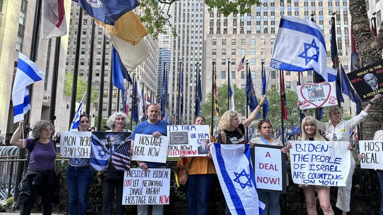 New York’ta İsrail yanlısı Yahudi grup Başbakan Netanyahu aleyhine gösteri yaptı