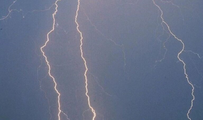 Gümüşhane ve Bayburt’ta yıldırımın isabet ettiği 2 kişi öldü – Son Dakika Türkiye Haberleri