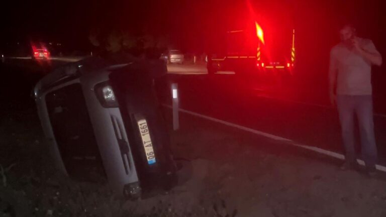 Nevşehir’de köpeğe çarpmamak için manevra yapınca devrilen araçtaki 4 kişi yaralandı