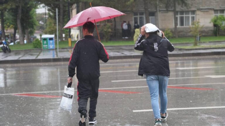 Ankara’da gök gürültülü sağanak bekleniyor