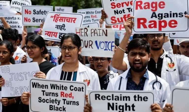 Hindistan’da doktorlar greve gitti – Son Dakika Dünya Haberleri