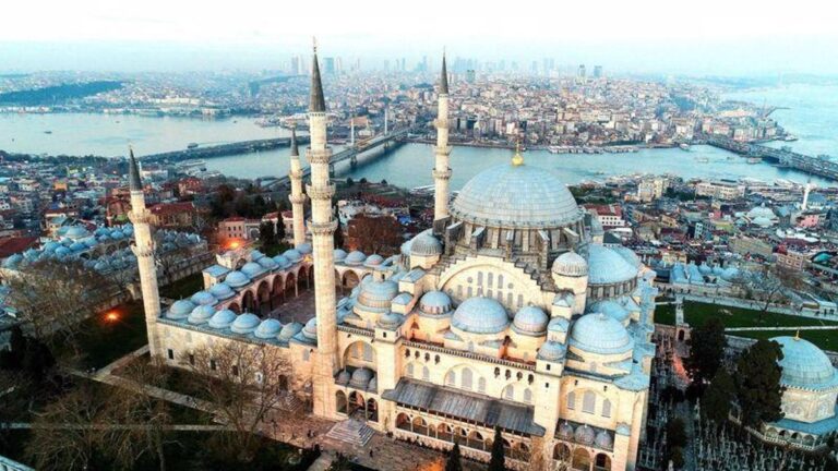 Son dakika: Süleymaniye Camii Nerede, Nasıl Gidilir? Süleymaniye Camii Hakkında Bilinmesi Gerekenler
