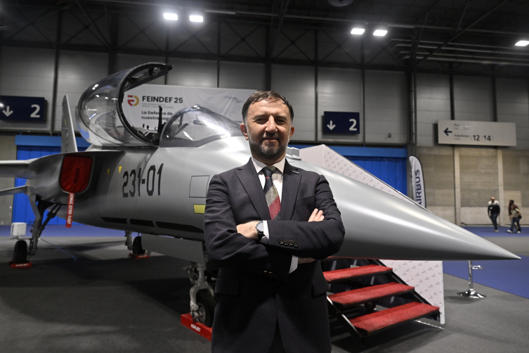Tusaş Mehmet Demiroğlu genel müdürü, Hürjet hakkındaki son imzanın bu yıl başlatılacağını açıkladı. Fotoğraf: AA