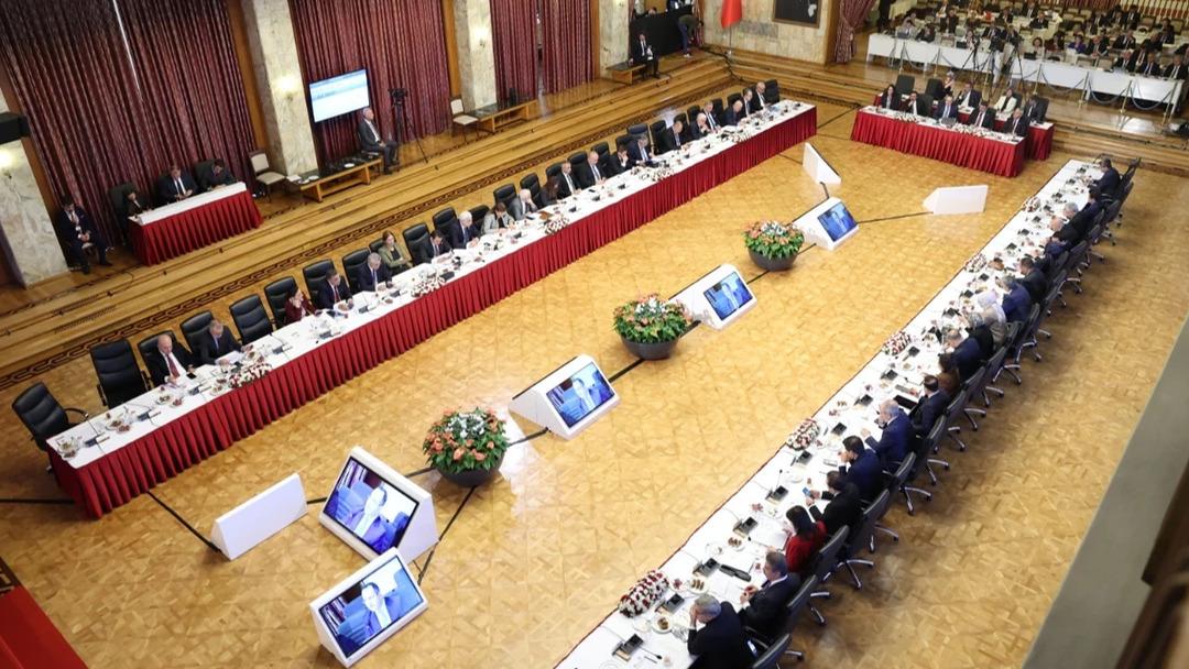 Komisyondaki milletvekilleriyle konuşan emekli generalin tepkisi! Davranışı seni kızdırdı: 