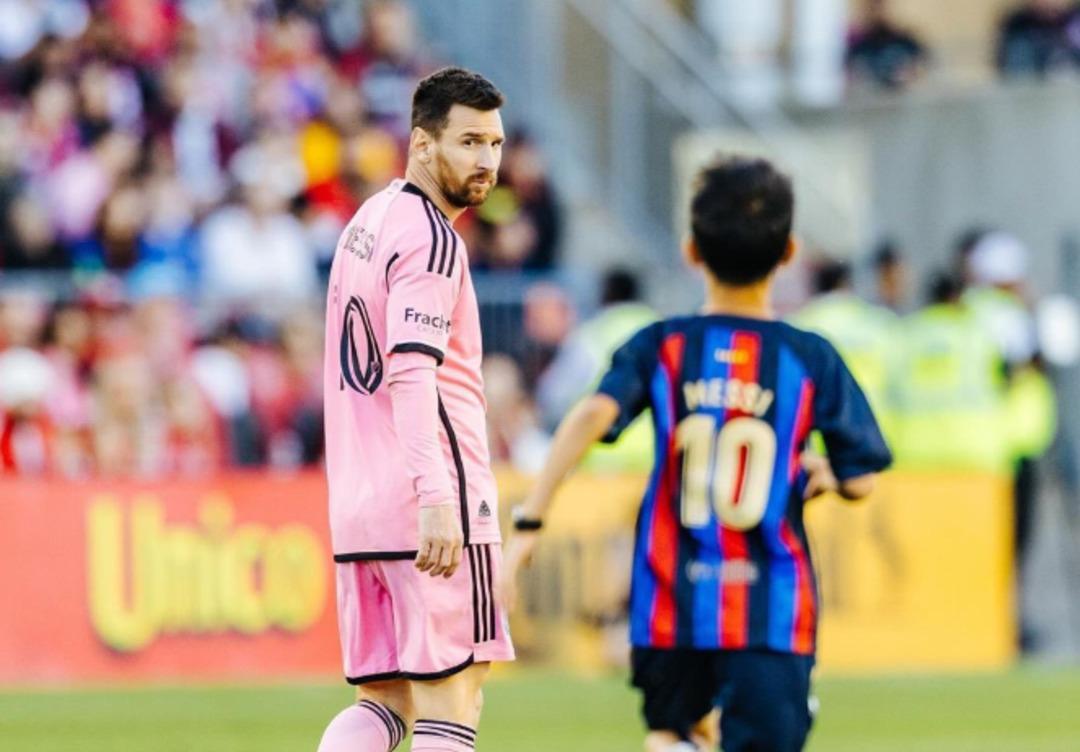 Lionel Messi, Inter Miami'yle olan sözleşmesini 3 yıl uzattı! İlk sözleri çok konuşulacak... 2